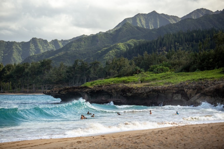 The Ultimate Budget Travel Guide to Hawaii