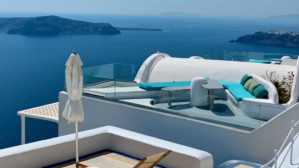 ASTRA SUITES in Santorini - Review with Photos & Hotel Map