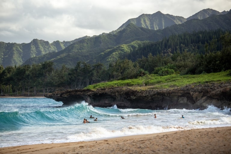 Aloha Flavors Await: 21 Best Restaurants in Hawaii to Savor in 2023