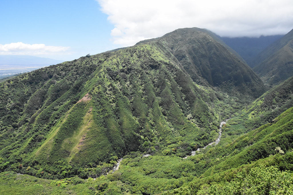 Waihee Ridge Trail - Maui - Hawaii | Xavier Lubeigt | Flickr
