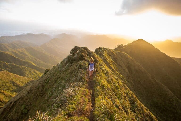 Discover the 15 Best Hikes in Hawaii: From Volcano Treks to Beach Trails